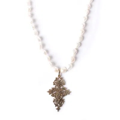 Jojo Harris Women's Gold / White Genevieve Baroque Pearl Gold Filigree Necklace