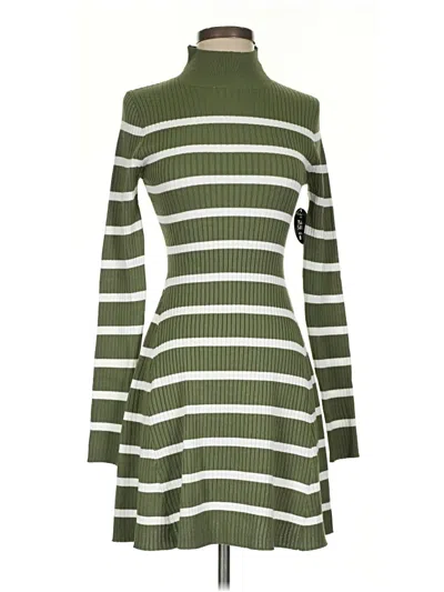 Pre-owned Jolie & Joy Casual Dress In Green
