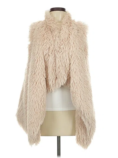 Pre-owned Jolt Faux Fur Vest In Ivory