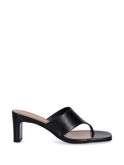 Jonak Paris Thong-strap Square-toe Sandals In Black
