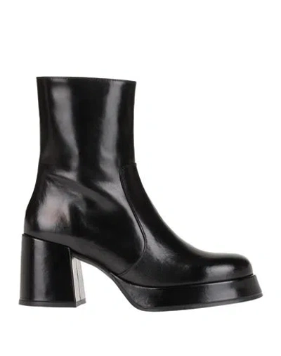 Jonak Woman Ankle Boots Black Size 11 Soft Leather