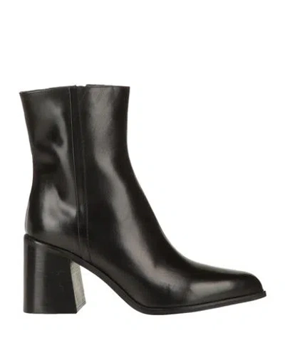 Jonak Woman Ankle Boots Black Size 11 Soft Leather