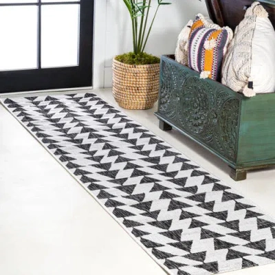 Jonathan Y Andratx Modern  Geometric Indoor/outdoor Area Rug In Ivory/black