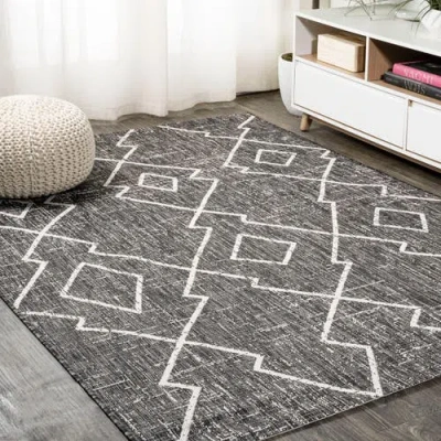 Jonathan Y Carwa  Diamond Trellis Indoor/outdoor Area Rug In Black/ivory
