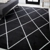Jonathan Y Cole Minimalist Diamond Trellis Area Rug In Black/white