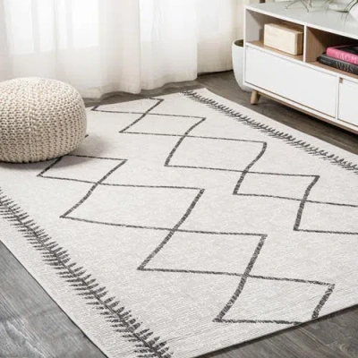 Jonathan Y Derya  Diamond Trellis Indoor/outdoor Area Rug In Ivory/black