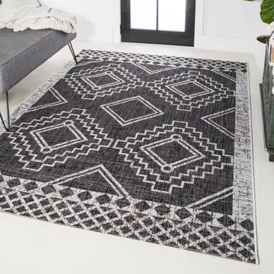 Jonathan Y Marokko Diamond  Medallion Indoor/outdoor Area Rug In Black/ivory