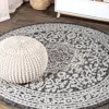 Jonathan Y Sinjuri Medallion Textured Weave Indoor/outdoor Area Rug In Gray/black