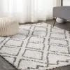 Jonathan Y Soller Diamond Trellis Shag Area Rug In Beige/dark Gray