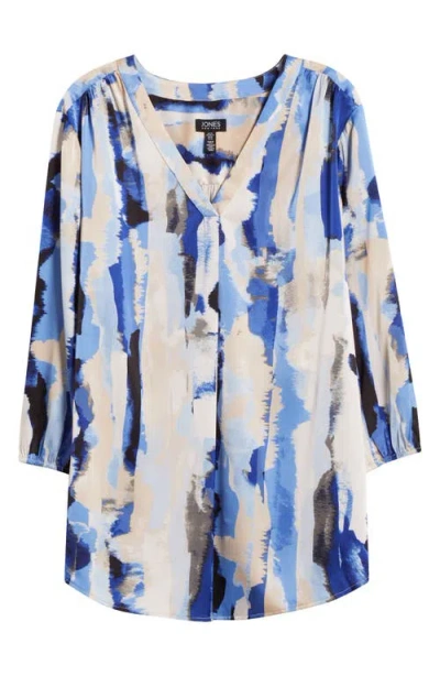 Jones New York Abstract Print Pleat V-neck Top In White