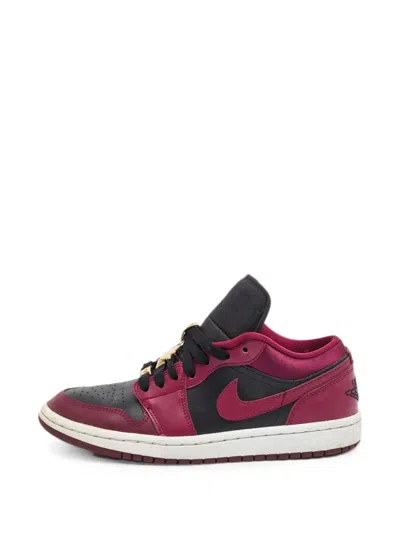Pre-owned Jordan 1 Dark Beetroot Sneakers In Red