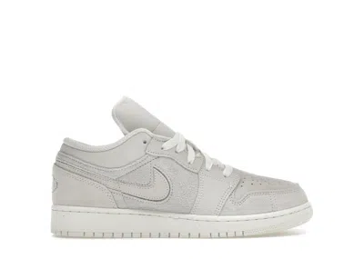 Pre-owned Jordan 1 Low Se Craft Sneakers In Pale Ivory/legend Light Brown/sail