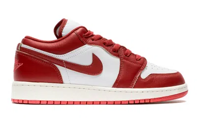 Pre-owned Jordan 1 Low Se Dune Red (gs) In White/dune Red/lobster
