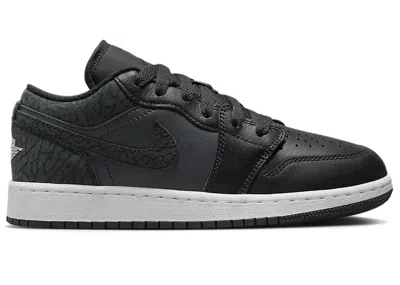 Pre-owned Jordan 1 Low Se Elephant Sneakers In Off Noir/black/white
