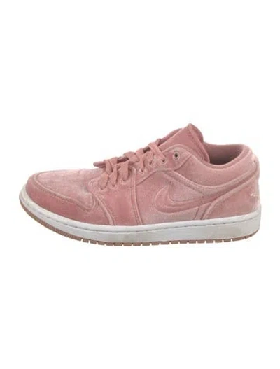 Pre-owned Jordan 1 Low Se 'pink Velvet' Athletic Sneakers