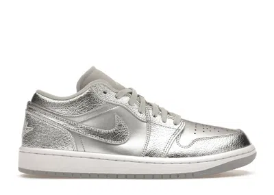Pre-owned Jordan 1 Low Se (women's) Sneakers In Metallic Silver/photon Dust/wolf Grey