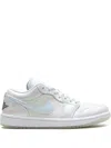 Jordan 1 Low Se "year Of The Snake" Sneakers In Weiss