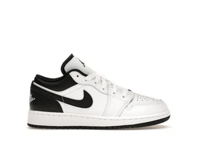 Pre-owned Jordan 1 Low Sneakers In White/black