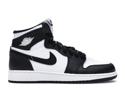 Pre-owned Jordan 1 Retro (2014) Sneakers In Black/white
