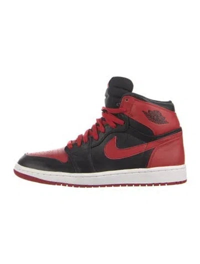 Pre-owned Jordan 1 Retro High 'banned' 2011 Sneakers In Red