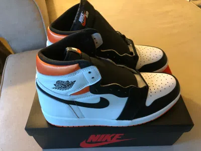 Pre-owned Jordan 1 Retro High Electro Orange 555088180 Gs(size Under 7) 575441180