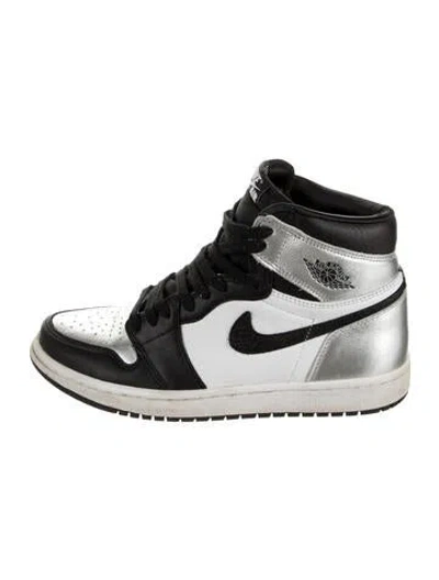 Pre-owned Jordan 1 Retro High 'silver Toe' Athletic Sneakers