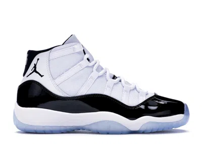 Pre-owned Jordan 11 Retro (2018) Sneakers In White/black/concord