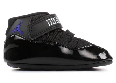 Pre-owned Jordan 11 Retro Gift Pack Space Jam Sneakers In Black/concord/white