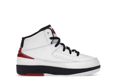 Pre-owned Jordan 2 Retro Og Chicago (2022) Sneakers In White/varsity Red/black