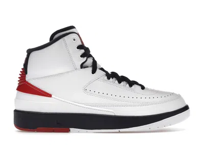 Pre-owned Jordan 2 Retro Og Chicago (2022) (women's) Sneakers In White/varsity Red/black