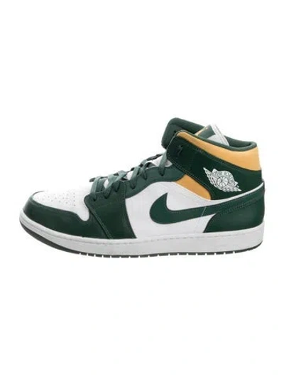 Pre-owned Jordan 2021 Leather Sneakers In Green