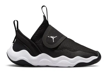 Pre-owned Jordan 23/7 Sneakers In Black/white