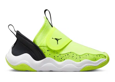 Pre-owned Jordan 23/7 Sneakers In Volt/white/black
