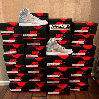 Pre-owned Jordan Nike  1 Retro High Co Japan Neutral Grey 575441-029 3.5-7 In Gray