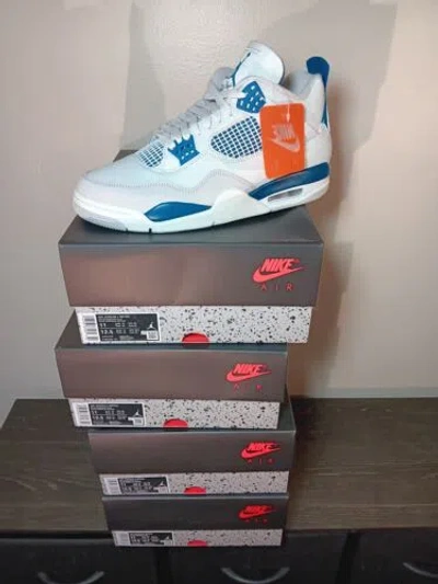 Pre-owned Jordan 4 Military Blue Size 11