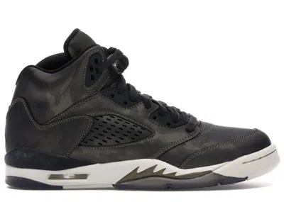 Pre-owned Jordan 5 Retro Heiress Camo Sneakers In Black/light Bone