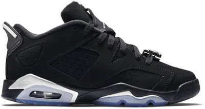 Pre-owned Jordan 6 Retro Chrome (2015) Sneakers In Black/metallic Silver/white