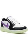 Jordan Boys   Retro 1 Low Og Uni2 In Black