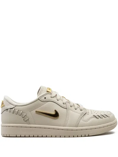 Jordan Air  1 Low "method Of Make In Neutrals