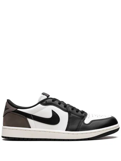 Jordan Air  1 Low Og "mocha" Sneakers In Schwarz