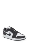 Jordan Air  1 Low Se Basketball Sneaker In White/black/white