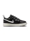 Jordan Air  1 Low Se "black/metallic Gold" Sneakers In Black