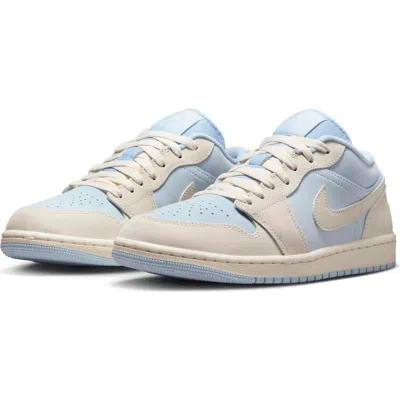 Jordan Air  1 Low Se Sneaker