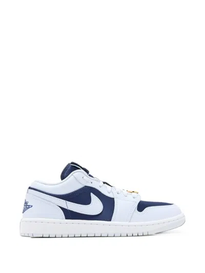 Jordan Air  1 Low Se Sneakers In Gray