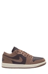 Jordan Air  1 Low Sneaker In Off Noir/ Archaeo Brown/ Sail