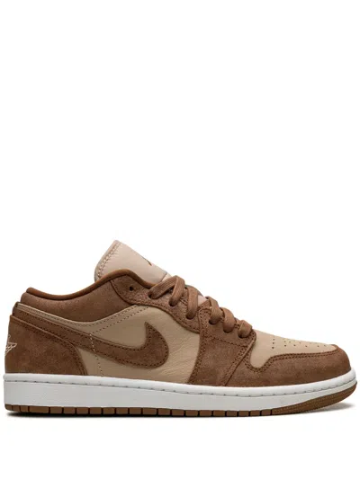 Jordan Air  1 Low "tan/brown" Sneakers