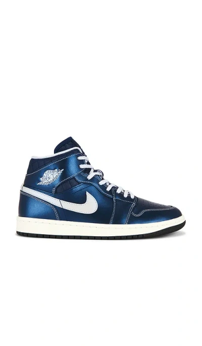 Jordan Air  1 Mid Se Sneaker In Blue