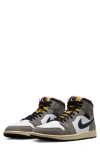 Jordan Men's Air  1 Mid Se Shoes In White