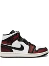 Jordan Air  1 Mid Se Sneakers In Black