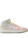 Jordan Men's Air  1 Mid Se Shoes
